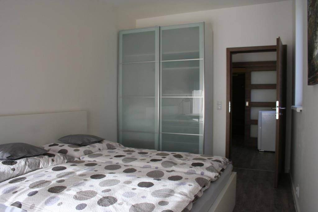 Karlin Apartment Prague Exterior photo