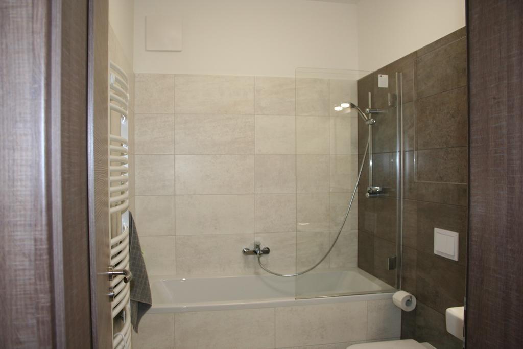 Karlin Apartment Prague Exterior photo