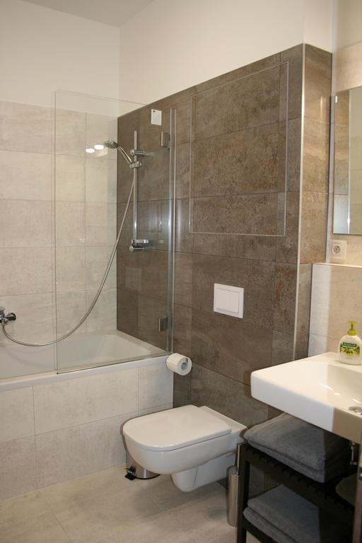 Karlin Apartment Prague Exterior photo